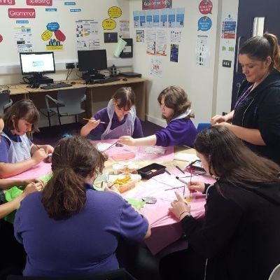 Girls Group Isla Stones 1